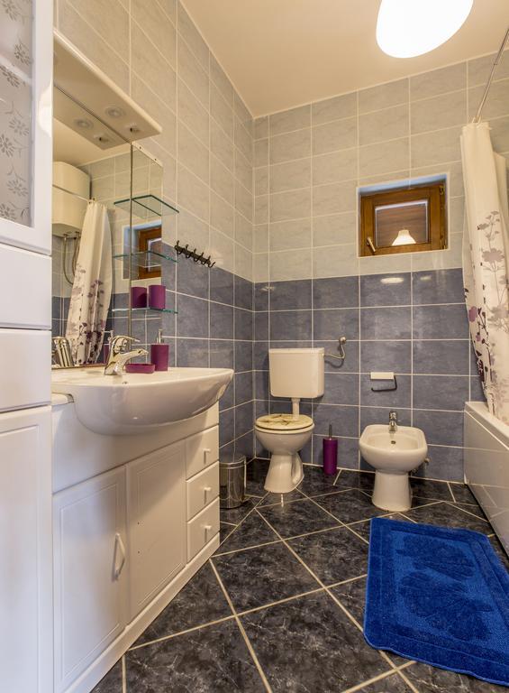 Apartment Ava Apartmani