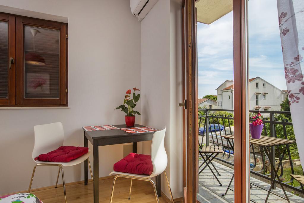 Apartment Ava Apartmani Zablace
