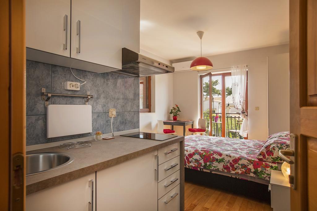 Apartment Ava Apartmani